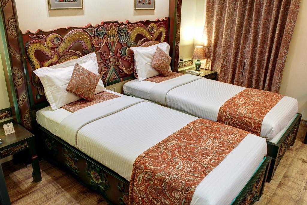 Palace On Ganges - Heritage Varanasi